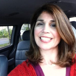 files/Tara-Moxie-Mom-Selfie-Portrait-_TCousineau-2013--300x300.jpg